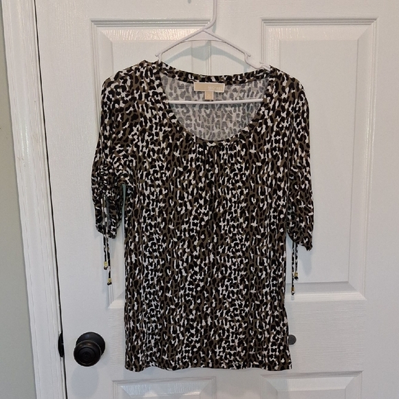 Michael Kors Black, Green and White Animal Print Blouse. Size S - Picture 1 of 7